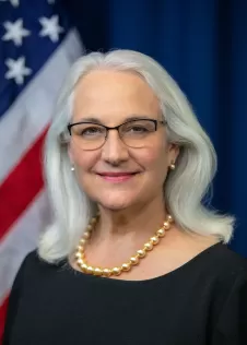Elizabeth Fischmann